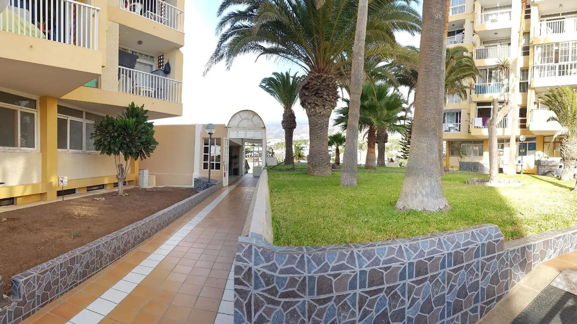 Torres De Yomely Las Americas بلايا ذي لاس أميريكاس إسبانيا
